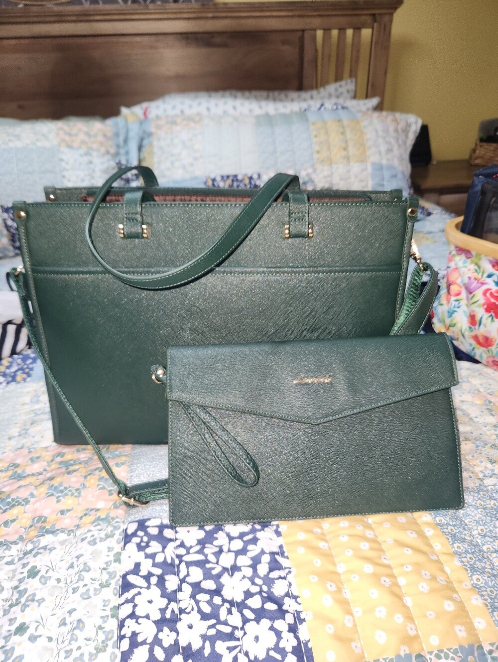NWOT LOVEVOOK Laptop Bag for Women with Clutch